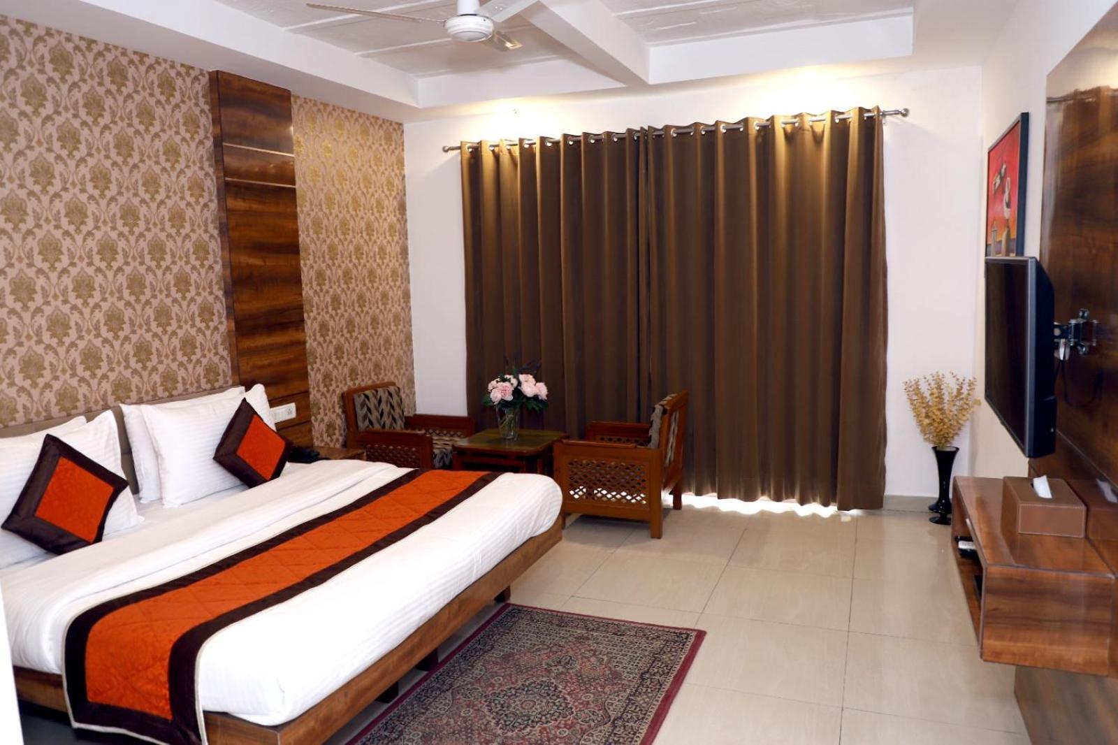 Airport Hotel New Delhi Exteriör bild