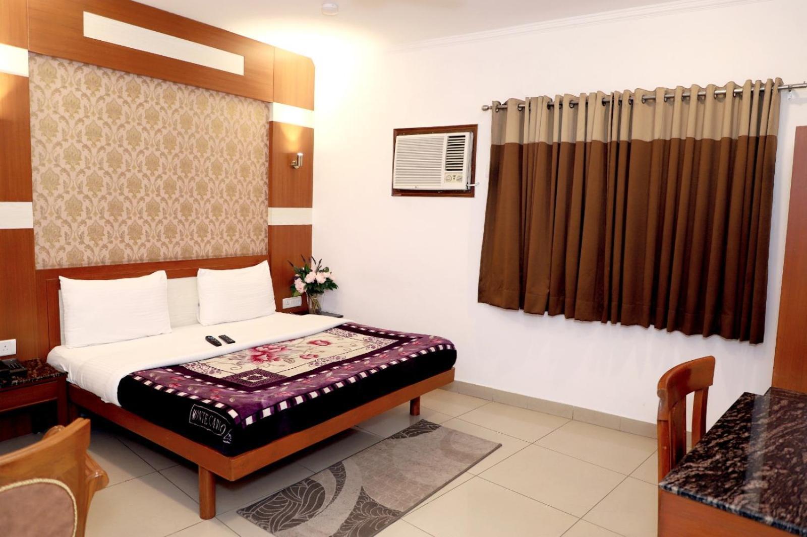 Airport Hotel New Delhi Exteriör bild