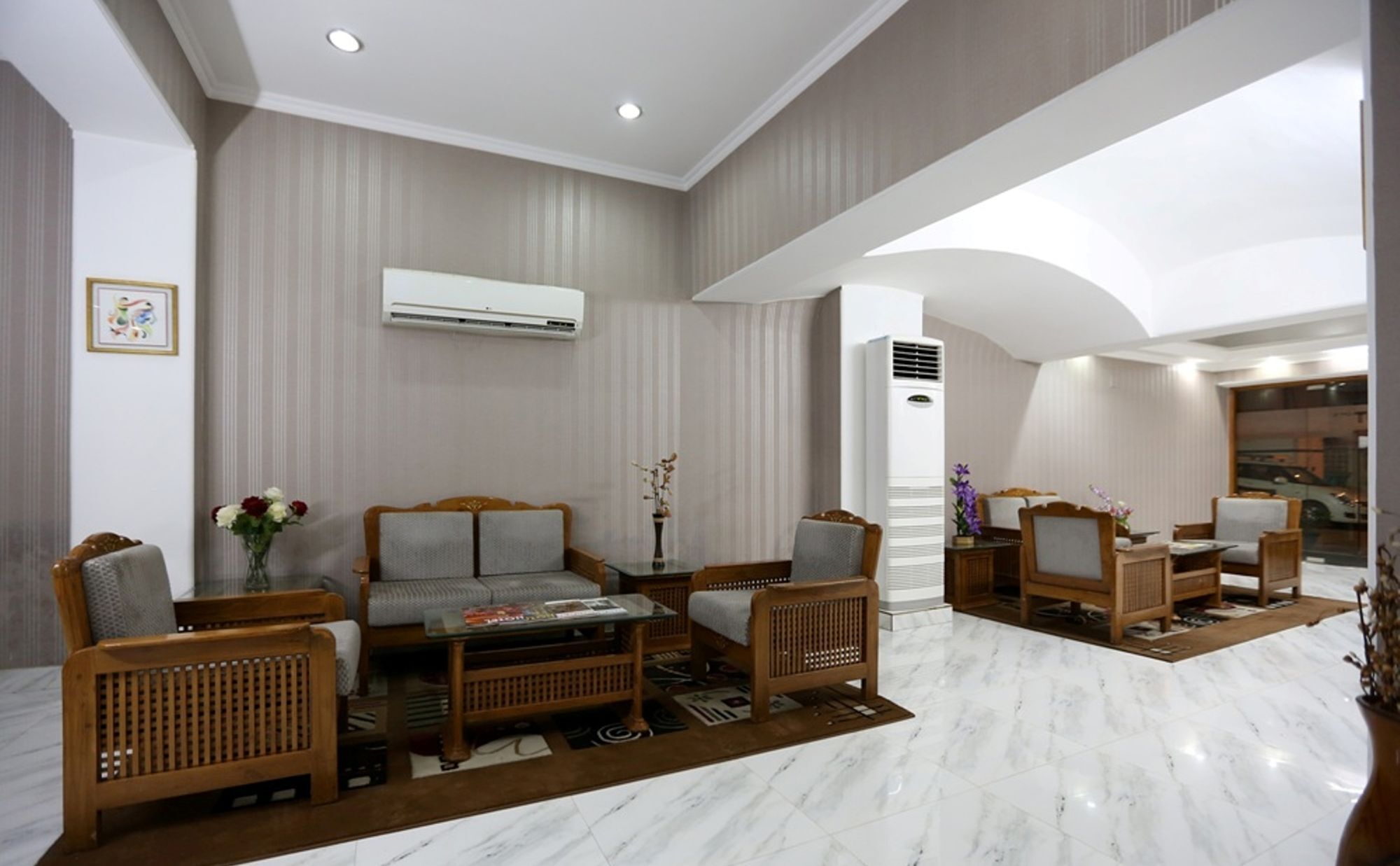 Airport Hotel New Delhi Exteriör bild