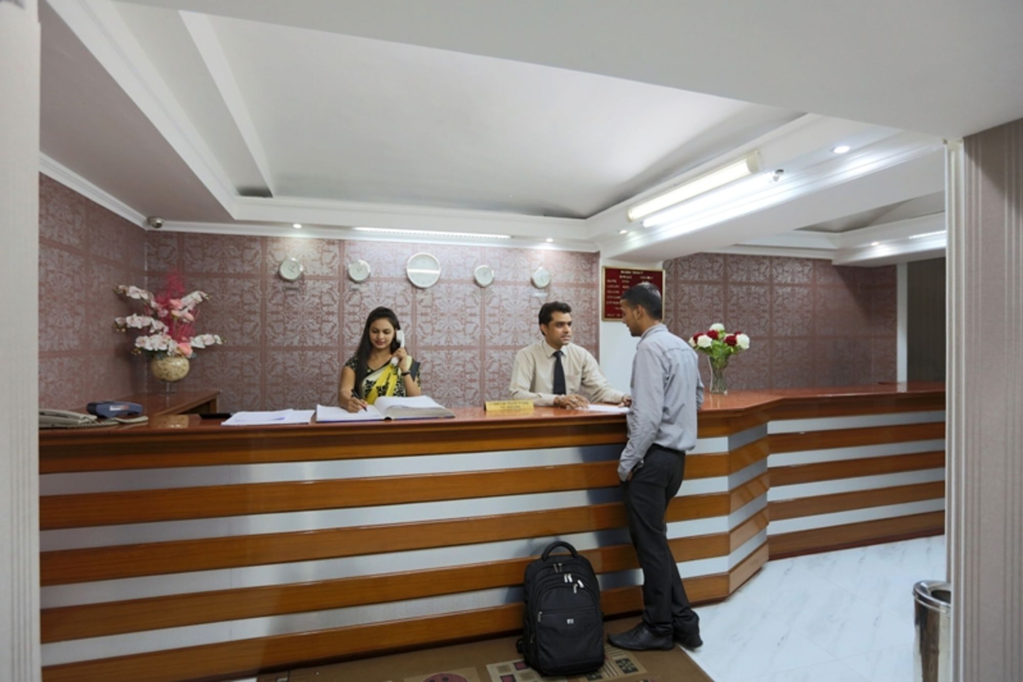 Airport Hotel New Delhi Exteriör bild