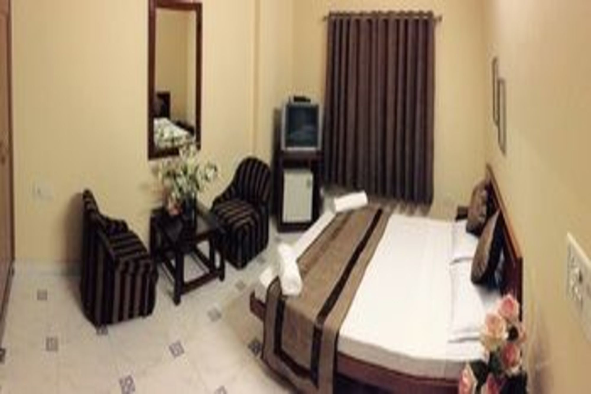 Airport Hotel New Delhi Exteriör bild